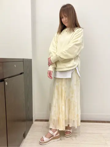 Feroux スタッフ コーディネート画像