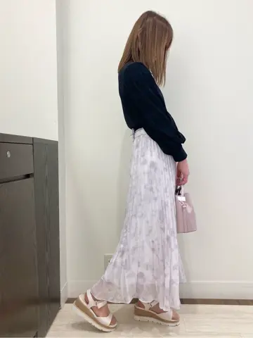 Feroux スタッフ コーディネート画像