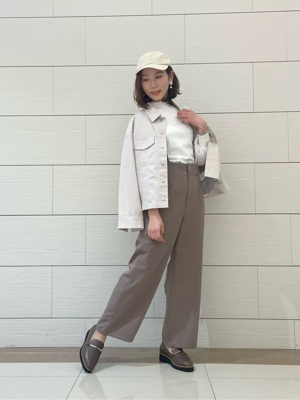 Feroux スタッフ コーディネート画像