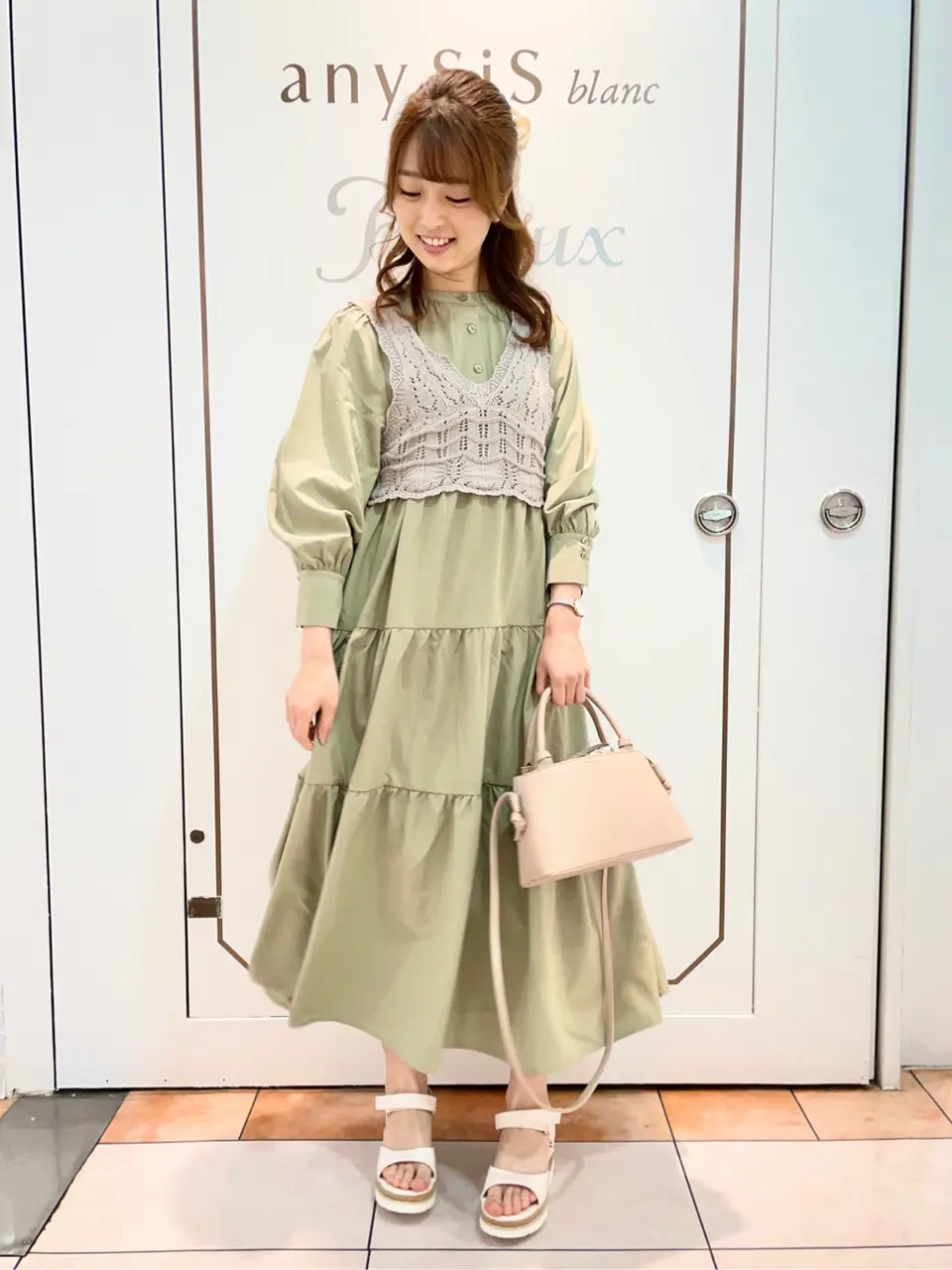 Feroux スタッフ コーディネート画像