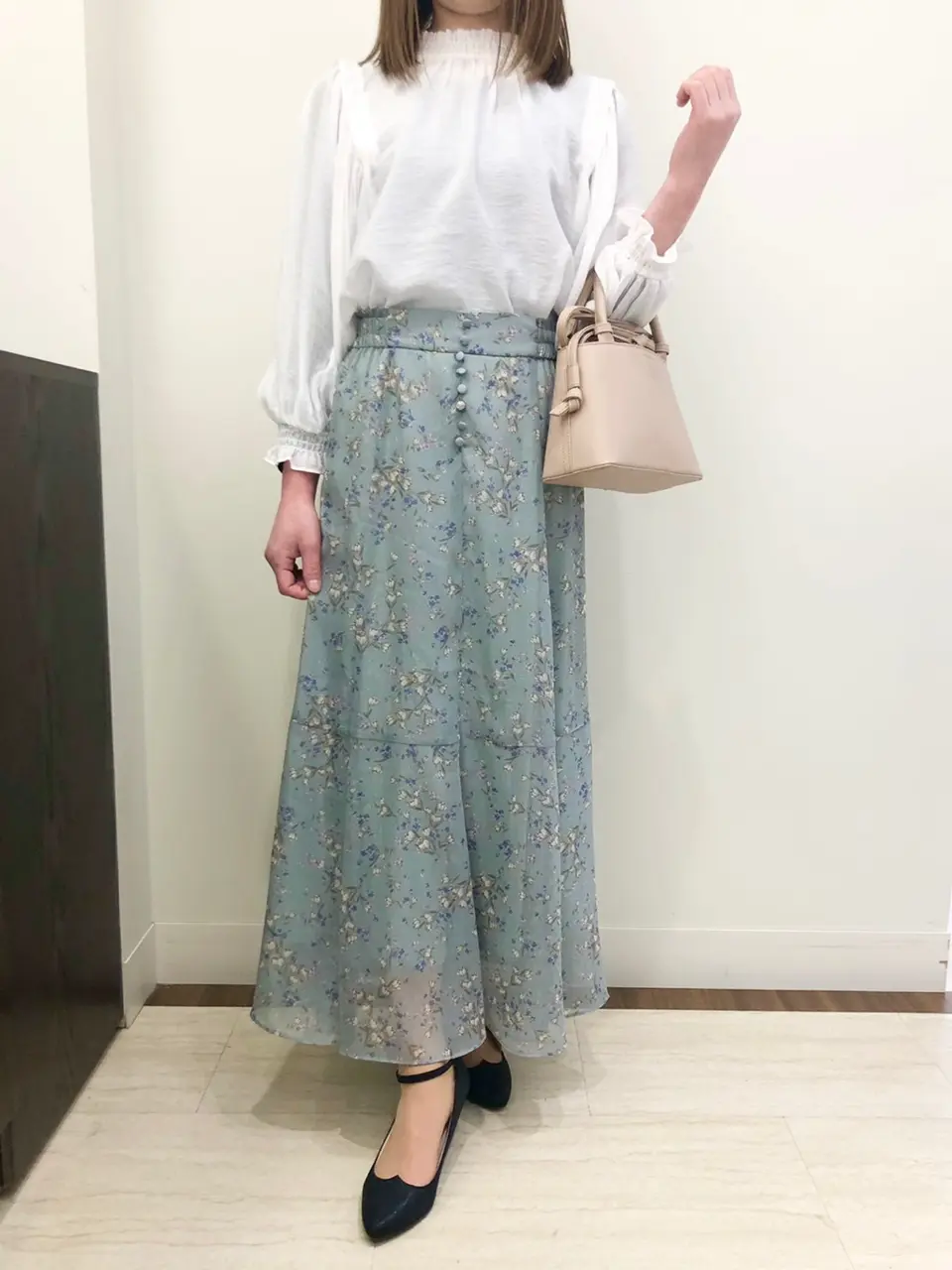 Feroux スタッフ コーディネート画像