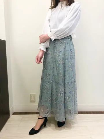 Feroux スタッフ コーディネート画像