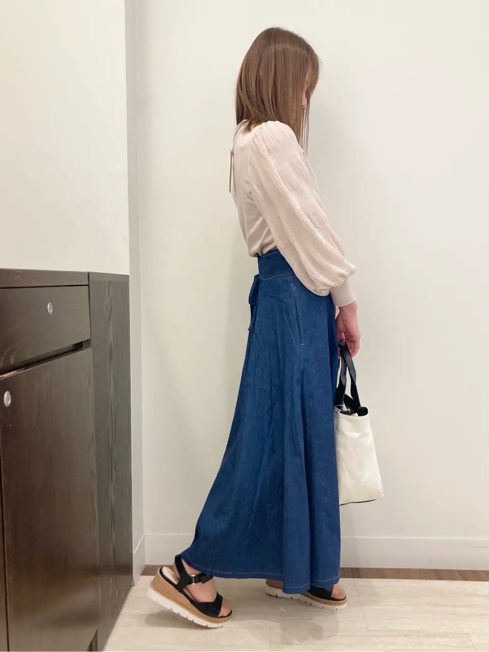 Feroux スタッフ コーディネート画像