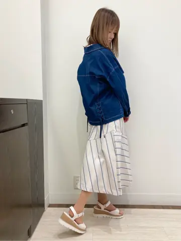 Feroux スタッフ コーディネート画像