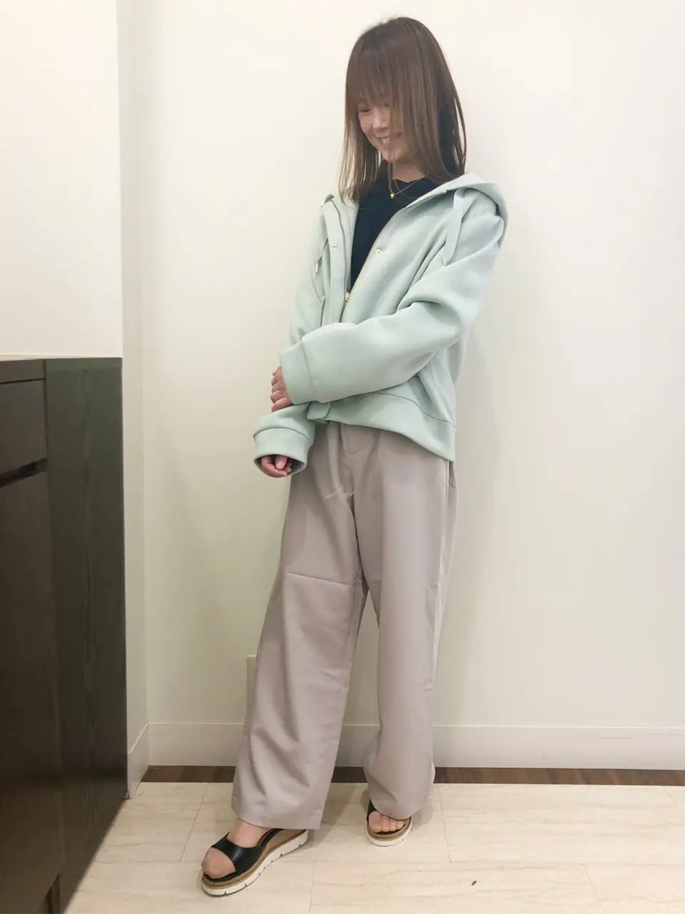 Feroux スタッフ コーディネート画像