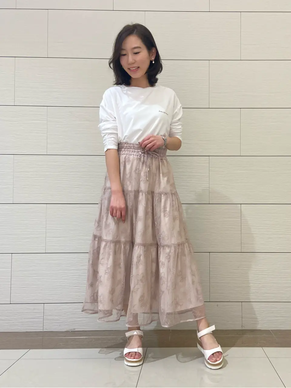 Feroux スタッフ コーディネート画像