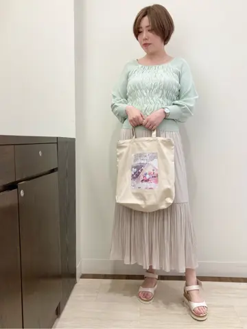 Feroux スタッフ コーディネート画像