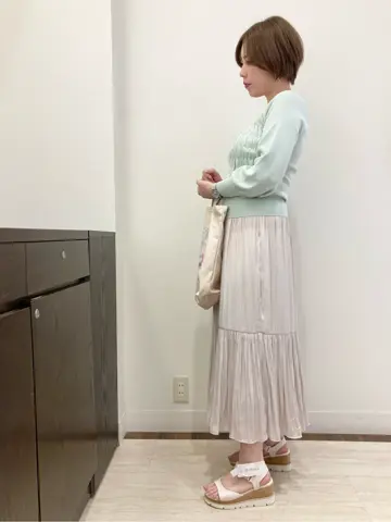 Feroux スタッフ コーディネート画像