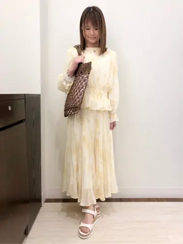 Feroux スタッフ コーディネート画像