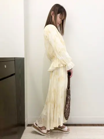 Feroux スタッフ コーディネート画像