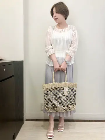 Feroux スタッフ コーディネート画像