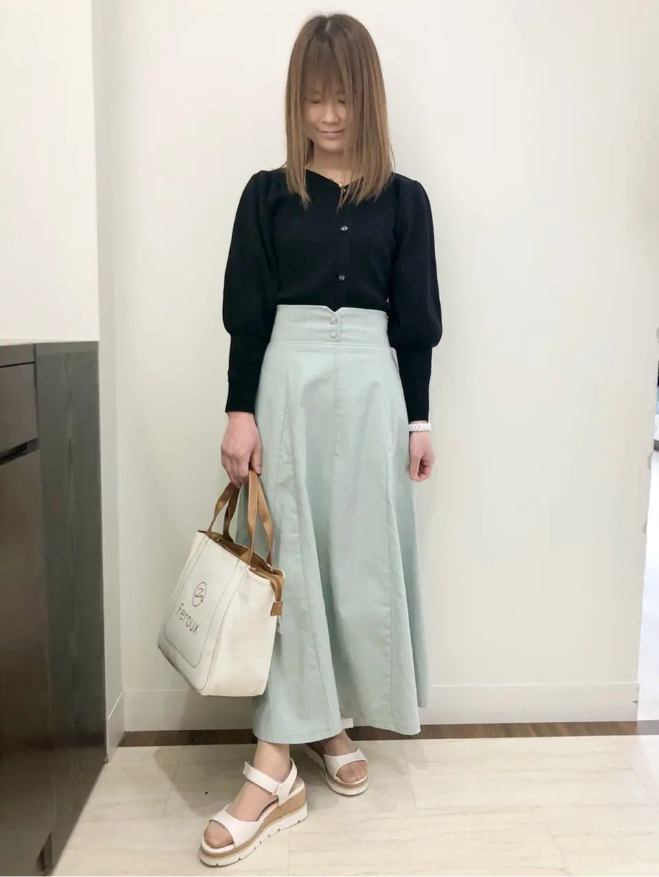 Feroux スタッフ コーディネート画像