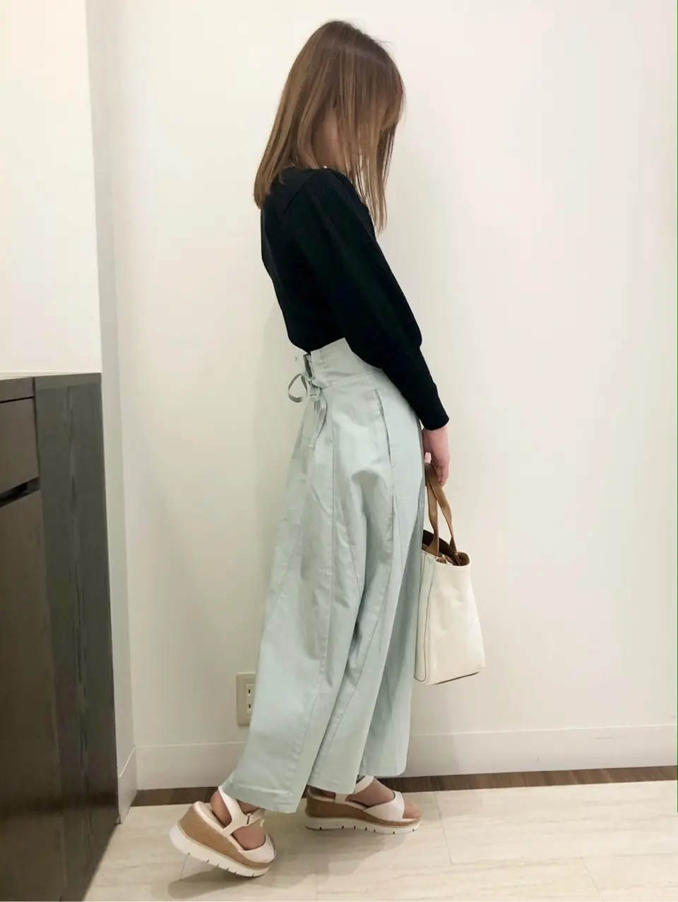 Feroux スタッフ コーディネート画像