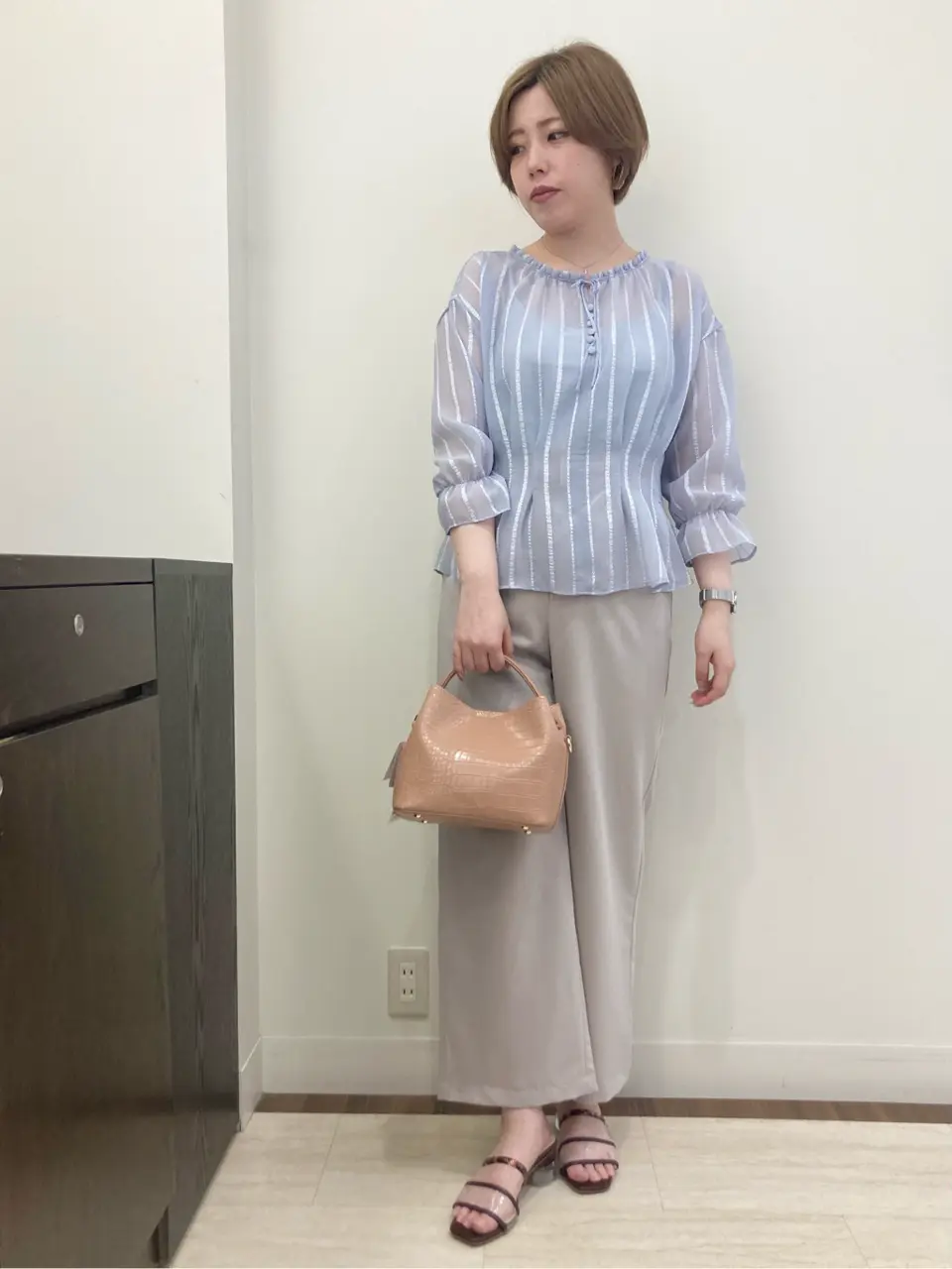 Feroux スタッフ コーディネート画像