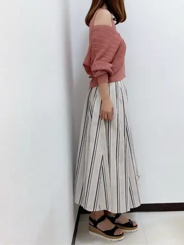 Feroux スタッフ コーディネート画像