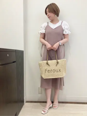 Feroux スタッフ コーディネート画像