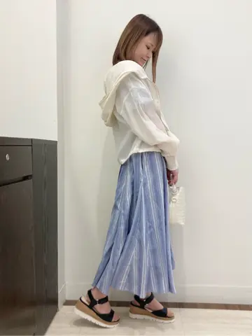 Feroux スタッフ コーディネート画像