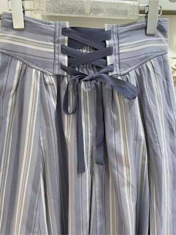 Feroux スタッフ コーディネート画像