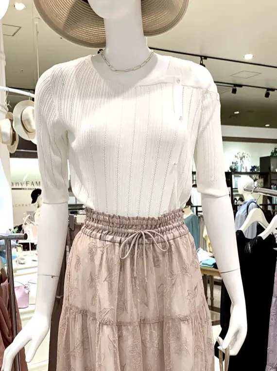 Feroux 田中 コーディネート画像