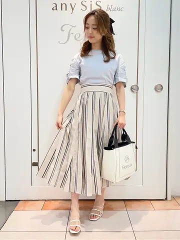 Feroux スタッフ コーディネート画像