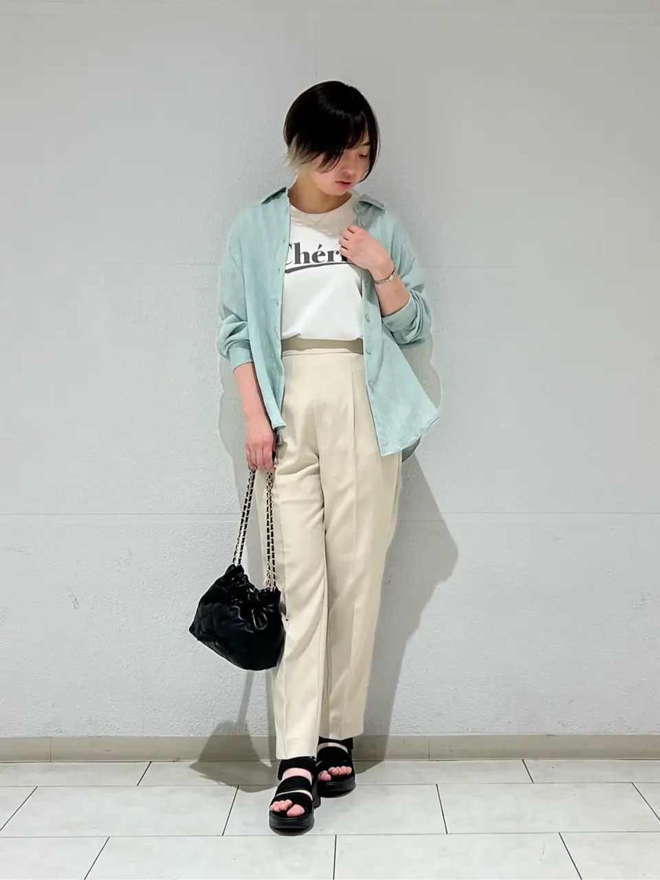 Feroux 村上 コーディネート画像