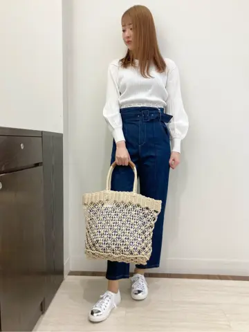 Feroux スタッフ コーディネート画像