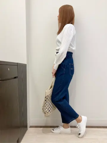 Feroux スタッフ コーディネート画像