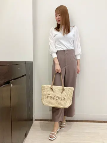 Feroux スタッフ コーディネート画像