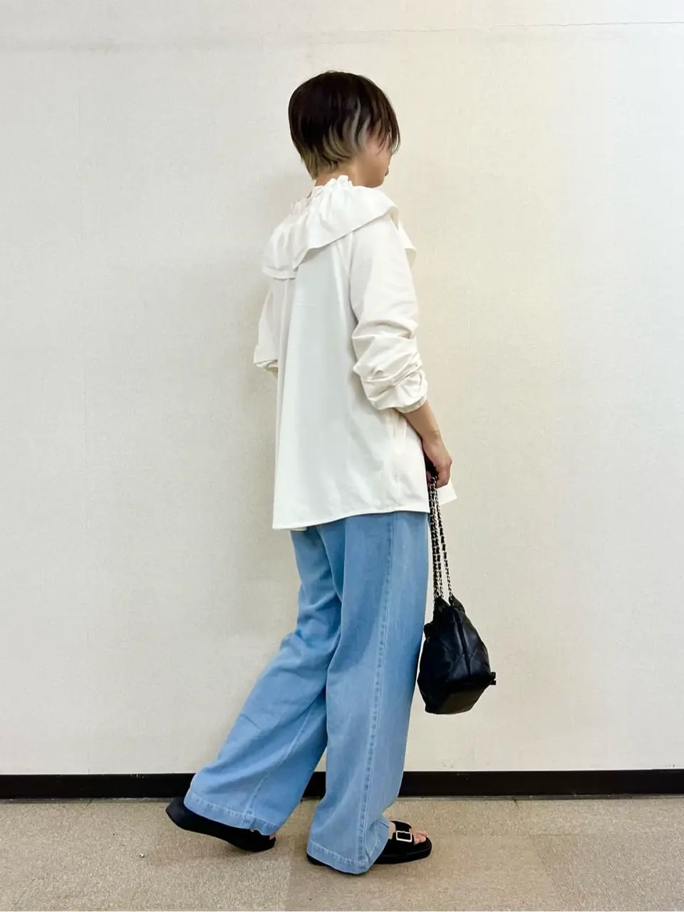 Feroux 村上 コーディネート画像