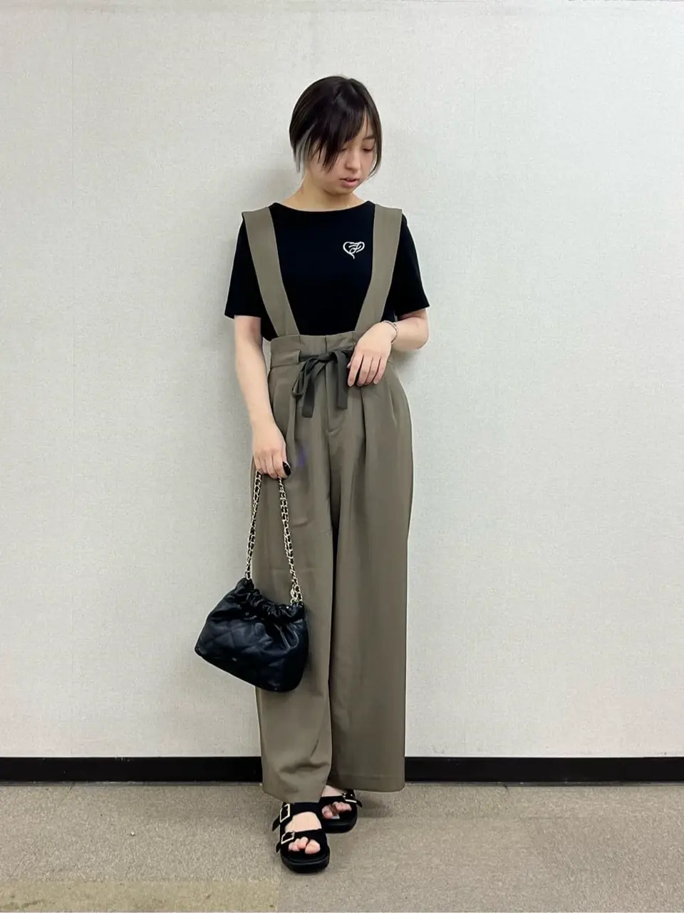 Feroux 村上 コーディネート画像