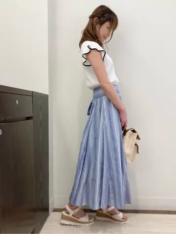 Feroux スタッフ コーディネート画像