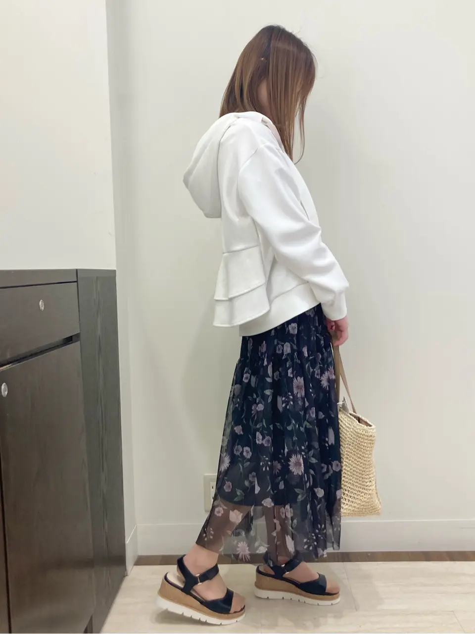 Feroux スタッフ コーディネート画像