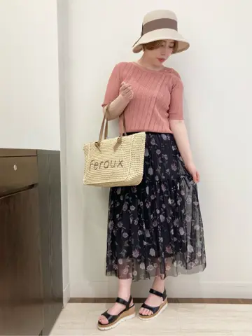 Feroux スタッフ コーディネート画像