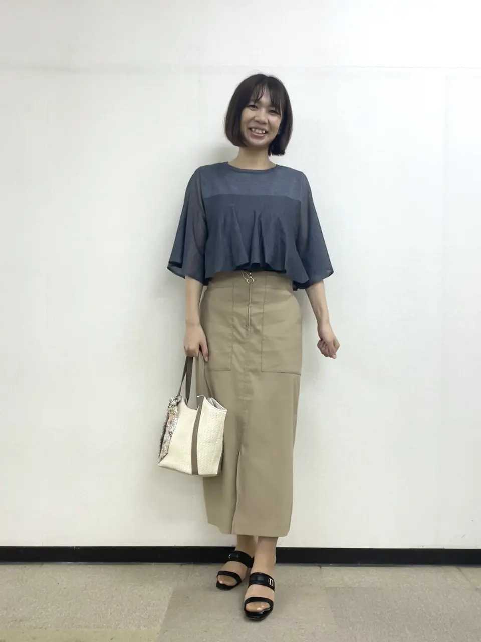 ANY SIS 小山 コーディネート画像