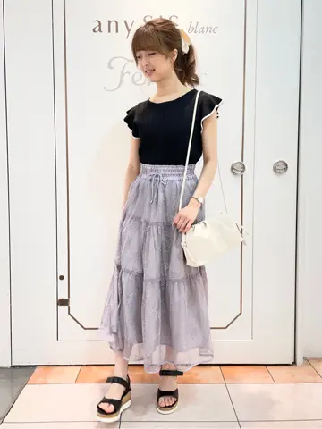 Feroux スタッフ コーディネート画像