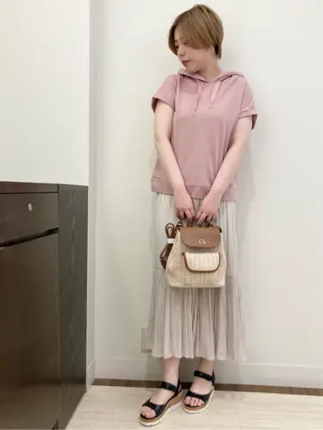 Feroux スタッフ コーディネート画像