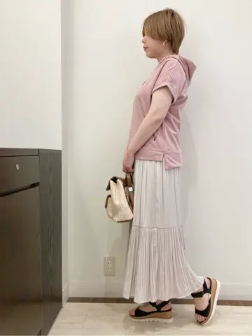 Feroux スタッフ コーディネート画像