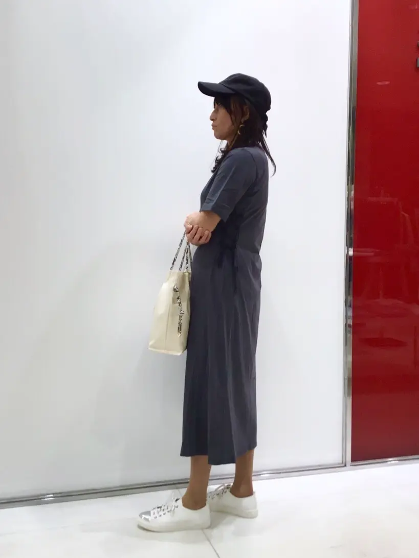 Feroux スタッフ コーディネート画像