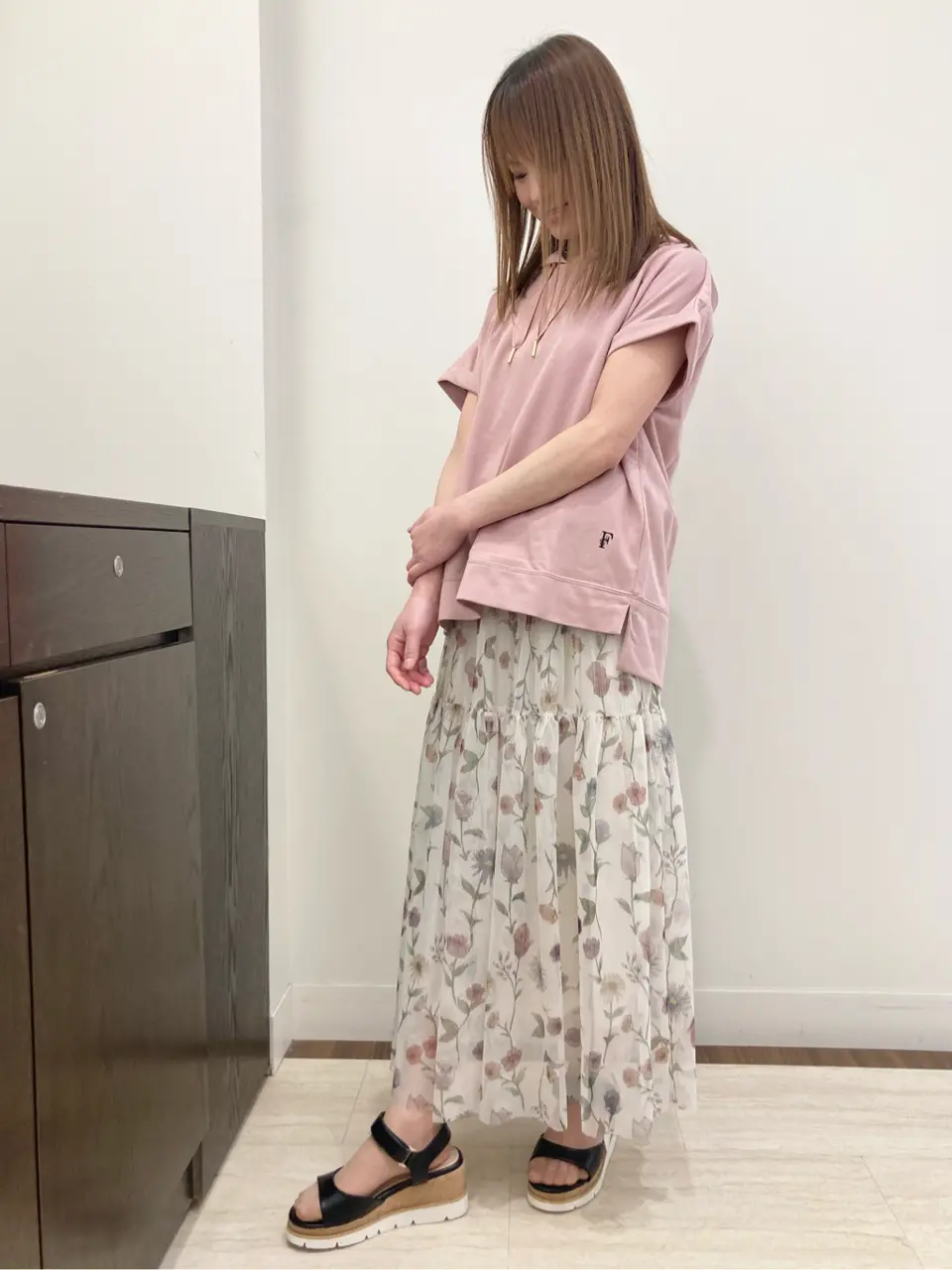 Feroux スタッフ コーディネート画像