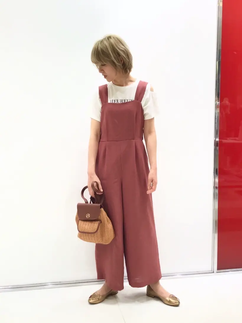  スタッフ コーディネート画像