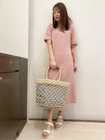 Feroux スタッフ コーディネート画像