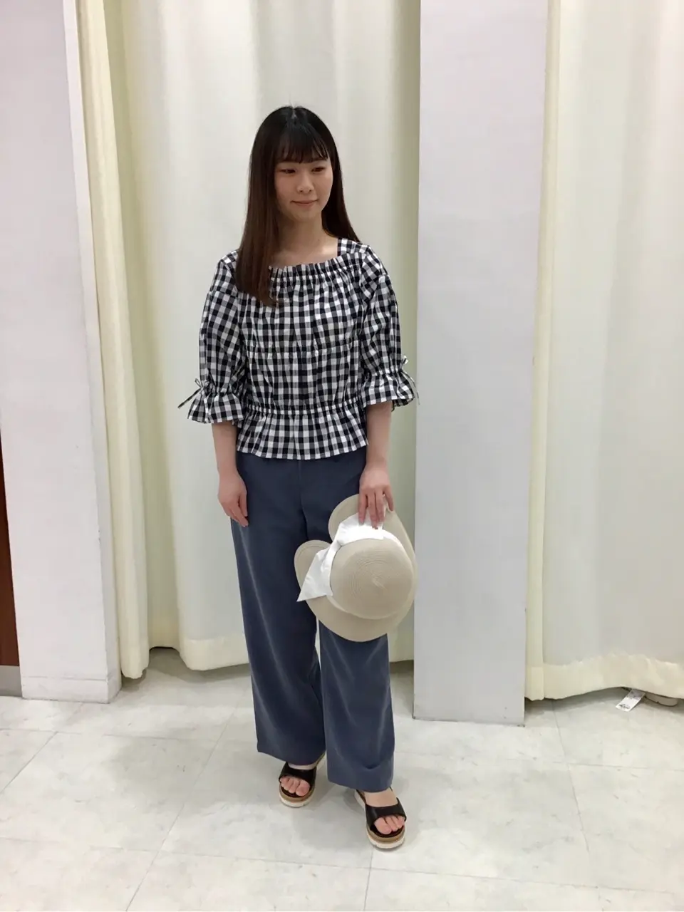  スタッフ コーディネート画像