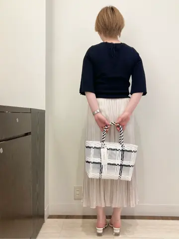 Feroux スタッフ コーディネート画像