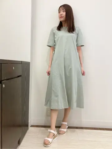 Feroux スタッフ コーディネート画像