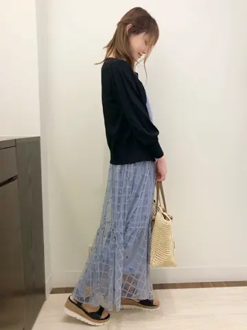 Feroux スタッフ コーディネート画像