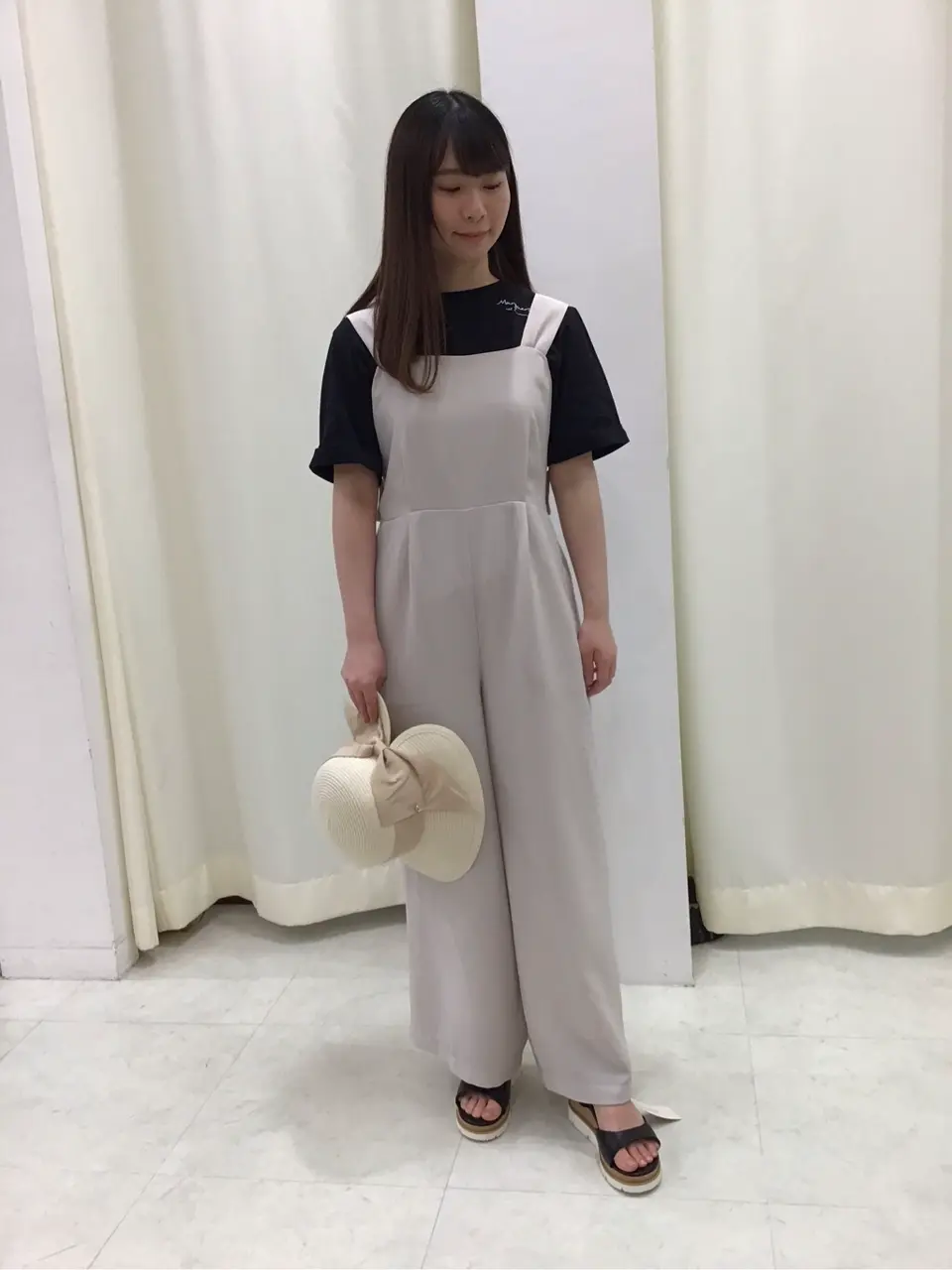  スタッフ コーディネート画像