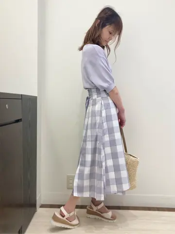 Feroux スタッフ コーディネート画像