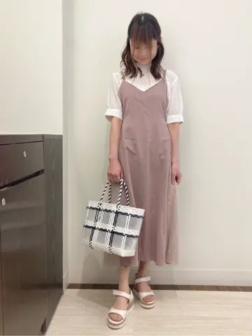 Feroux スタッフ コーディネート画像