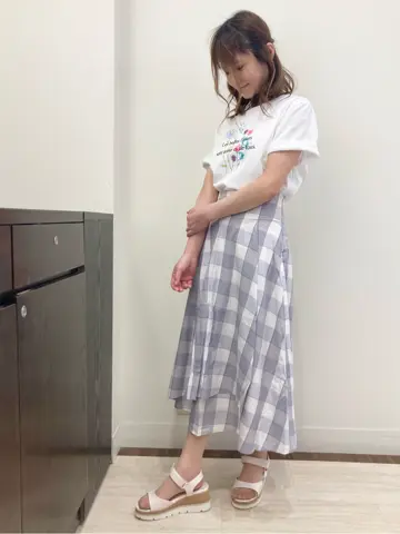 Feroux スタッフ コーディネート画像