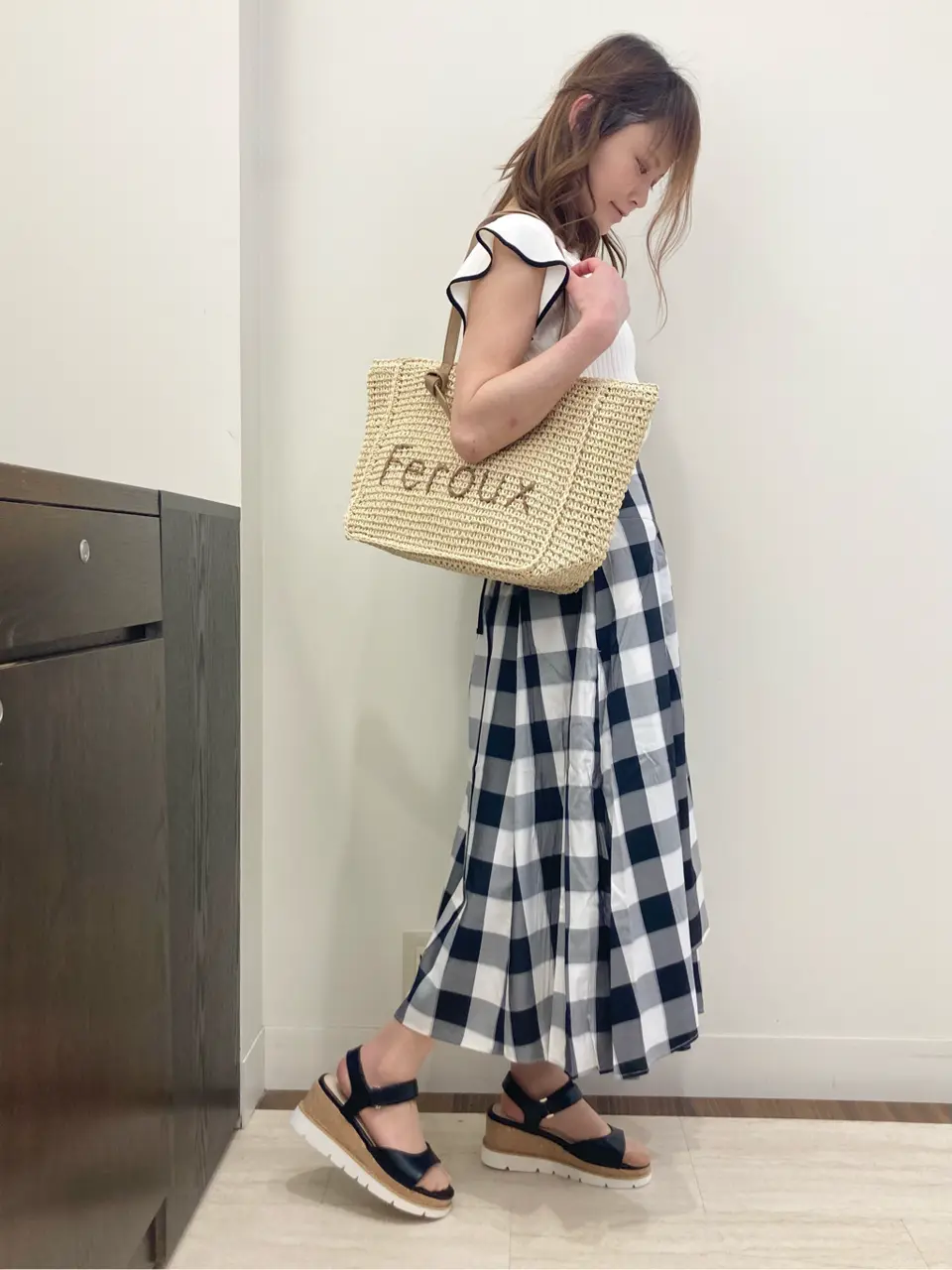 Feroux スタッフ コーディネート画像